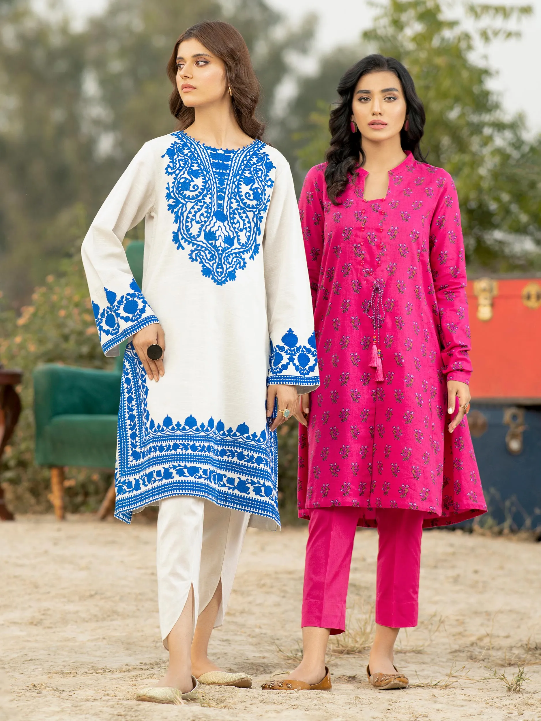 2 Piece Khaddar Suit-Printed (Unstitched)