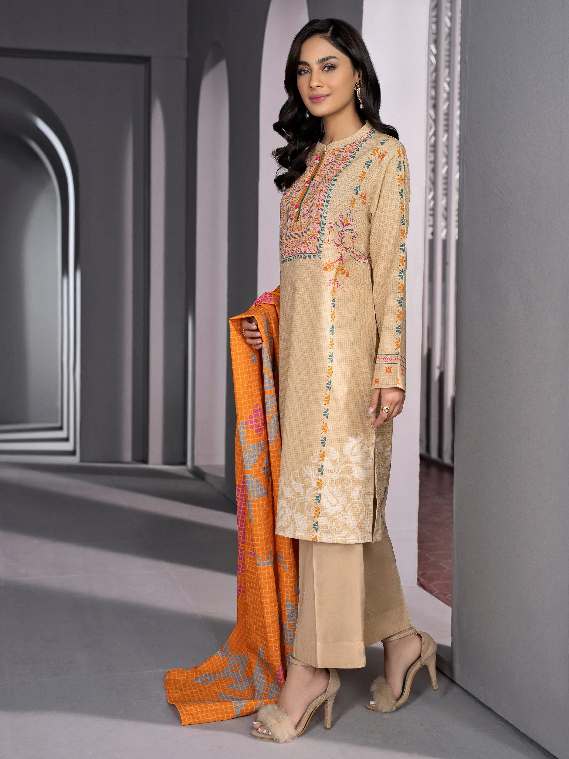 2 Piece Khaddar Suit-Printed (Unstitched)