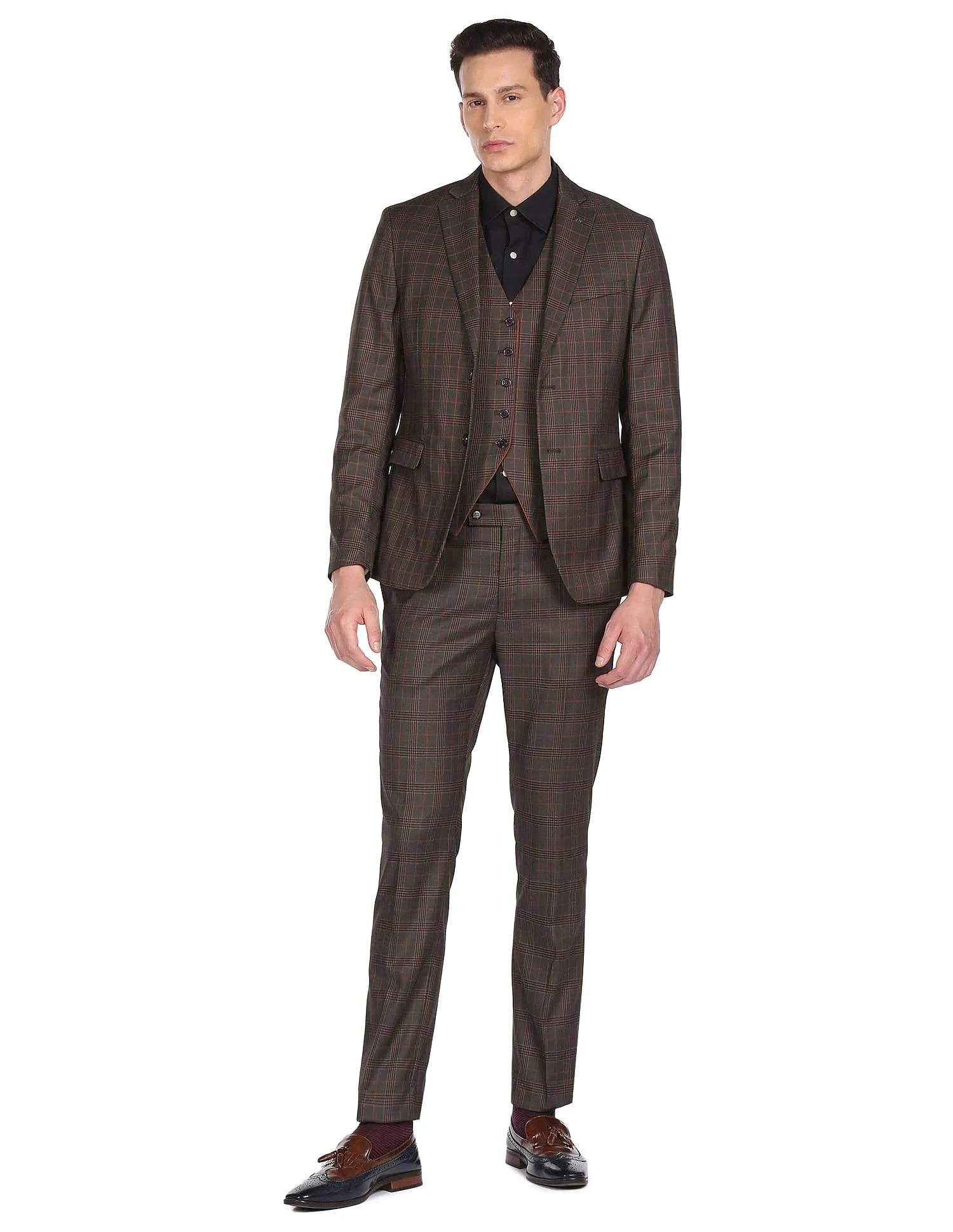 Arrow Men Brown Tailored Regular Fit Checked Three Piece Suit