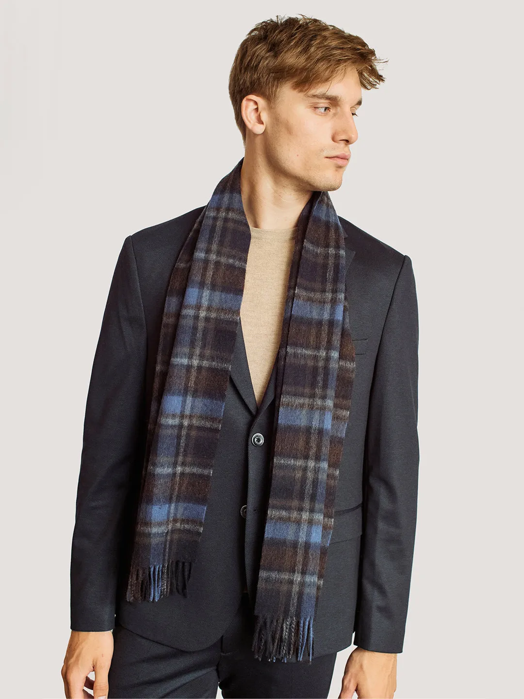 Bruun & Stengade Men Blue Checked Fringed Muffler