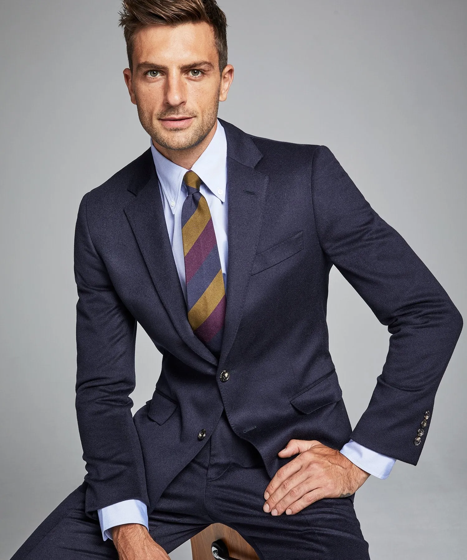 Italian Cashmere Sutton Suit in Navy