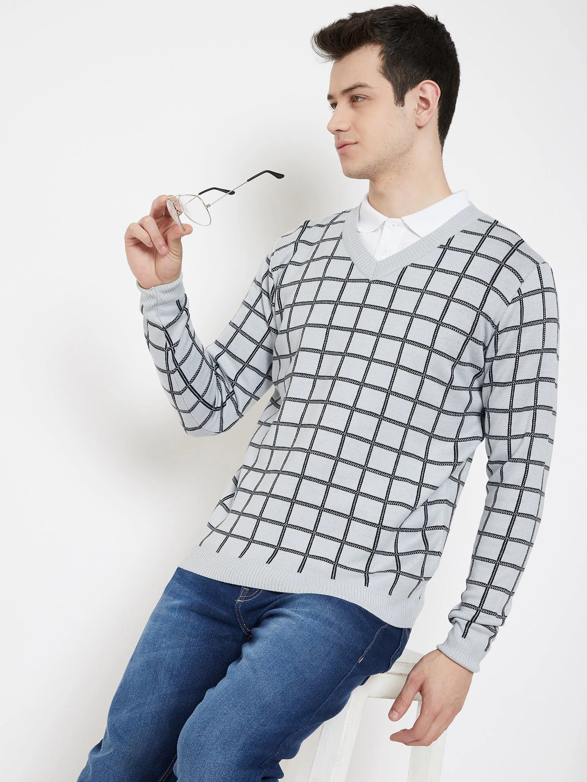 JUMP USA Men Grey Checked V-Neck Casual Pullover