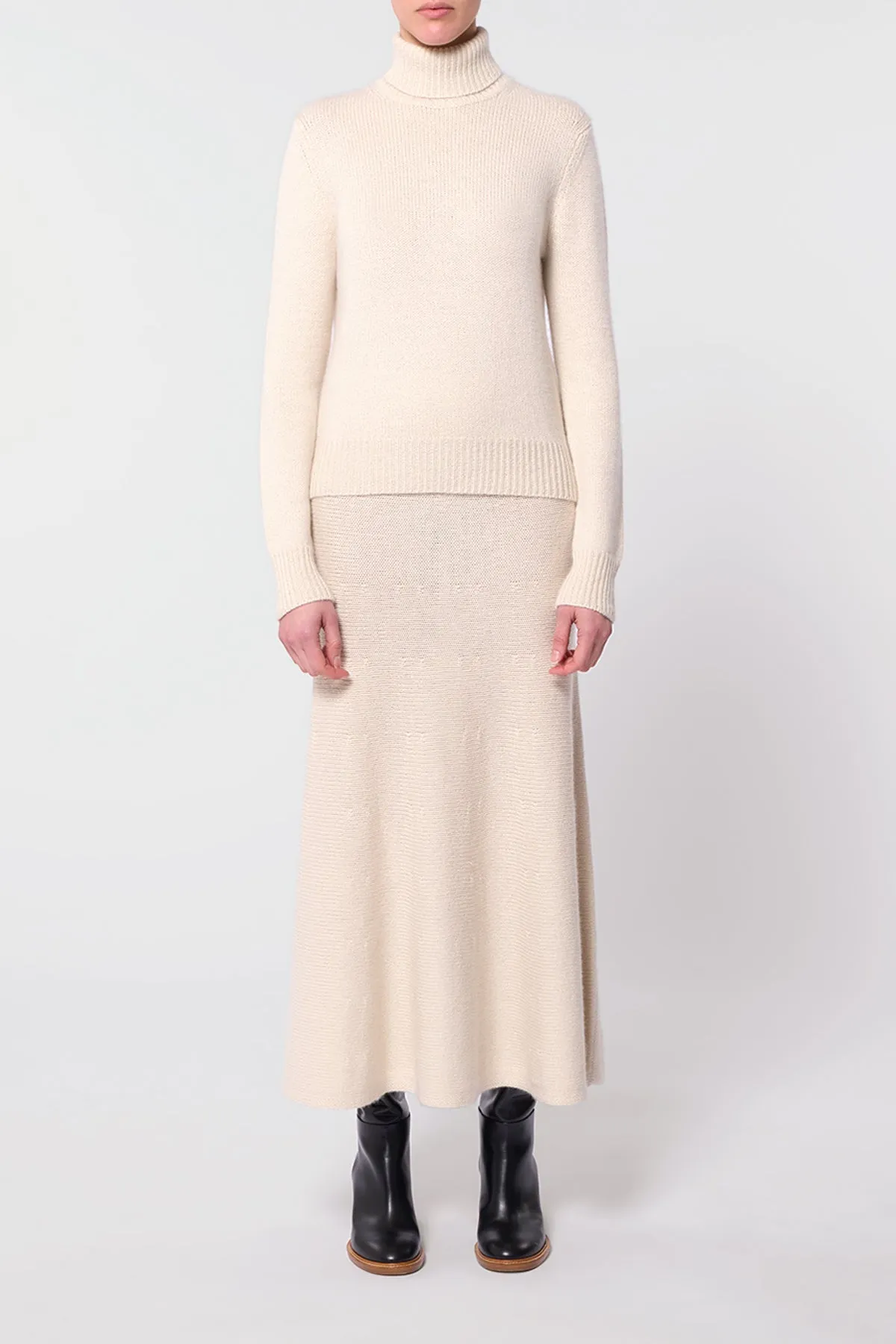 Madden Knit Turtleneck Sweater in Ivory Cashmere