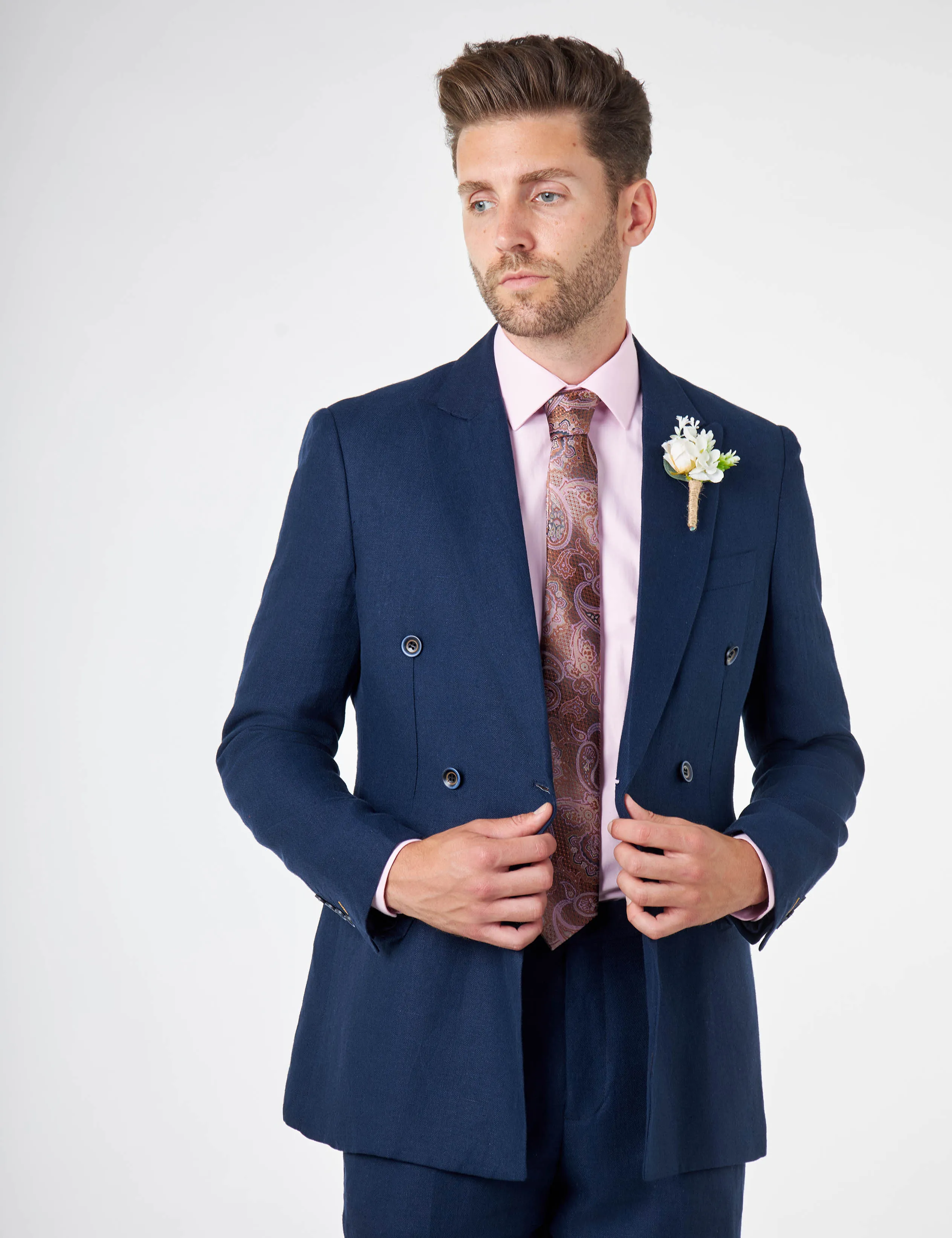 RAY - Tailored Fit Double Breasted Suit in Navy Herringbone Linen