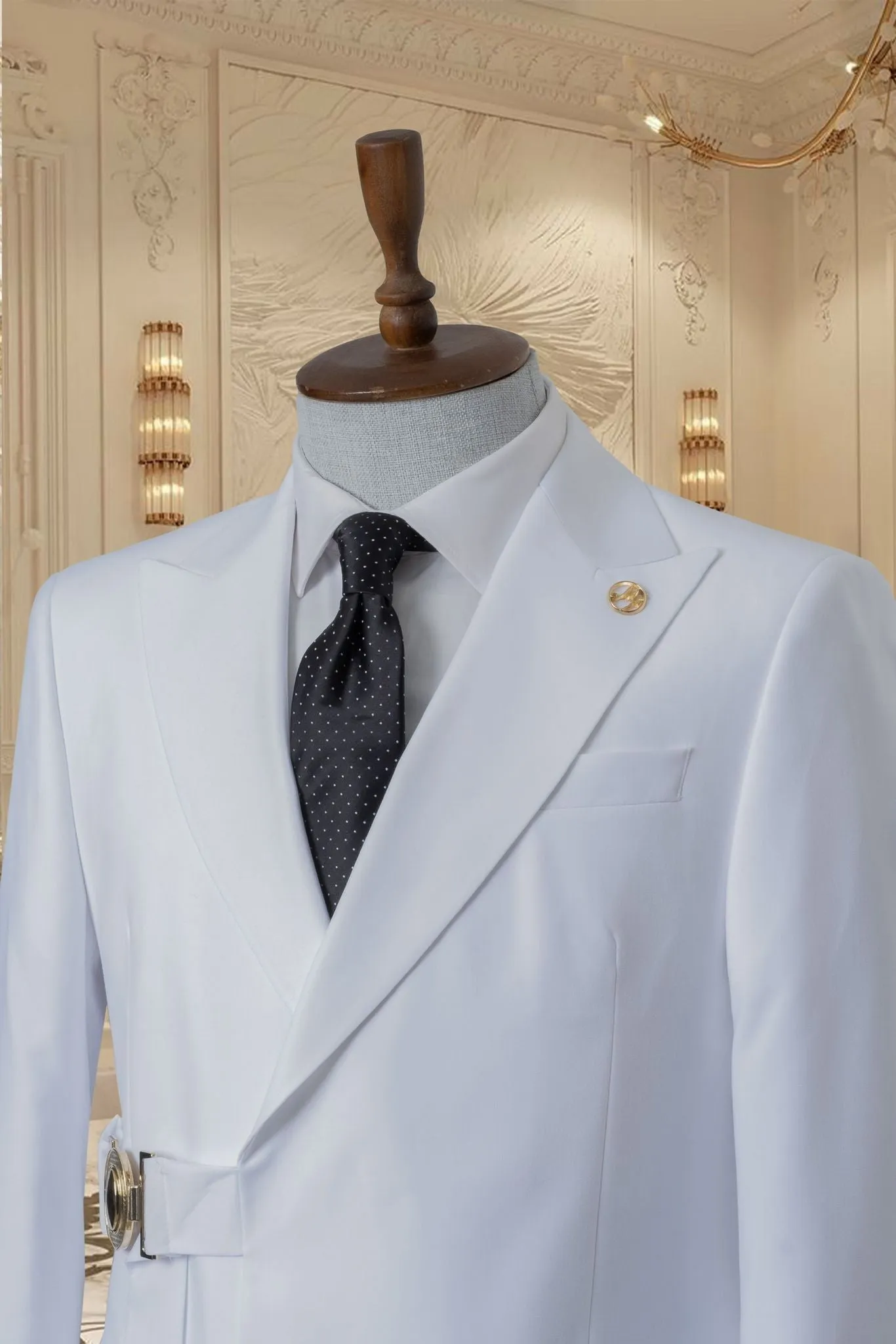 White Notched Lapel Men Suit