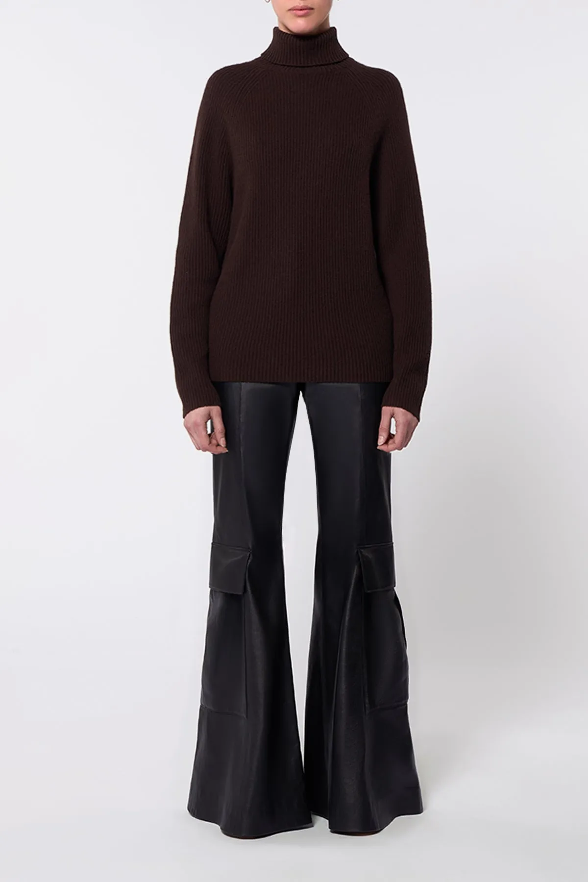 Wigman Knit Turtleneck Sweater in Chocolate Cashmere