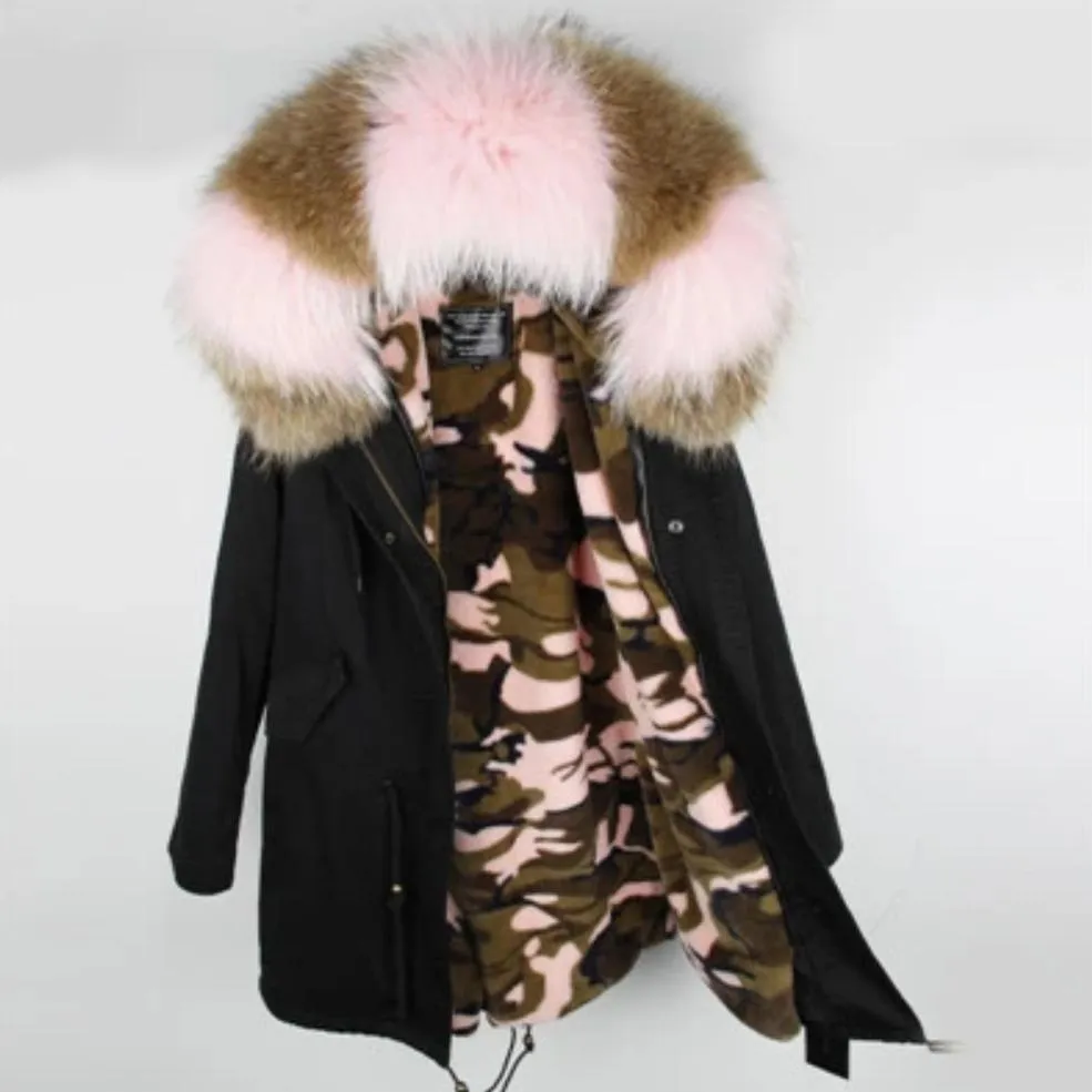 Women's Winter Casual Hooded Polyester Parka With Raccoon Fur